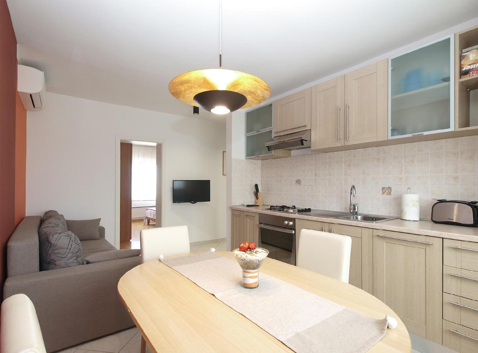 Mit Privatpool Fuer 8 Personen Ca 150 Qm In Pula-fondole, Istrien Istrische Riviera